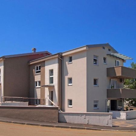 Daska Apartmani Njivice Bagian luar foto