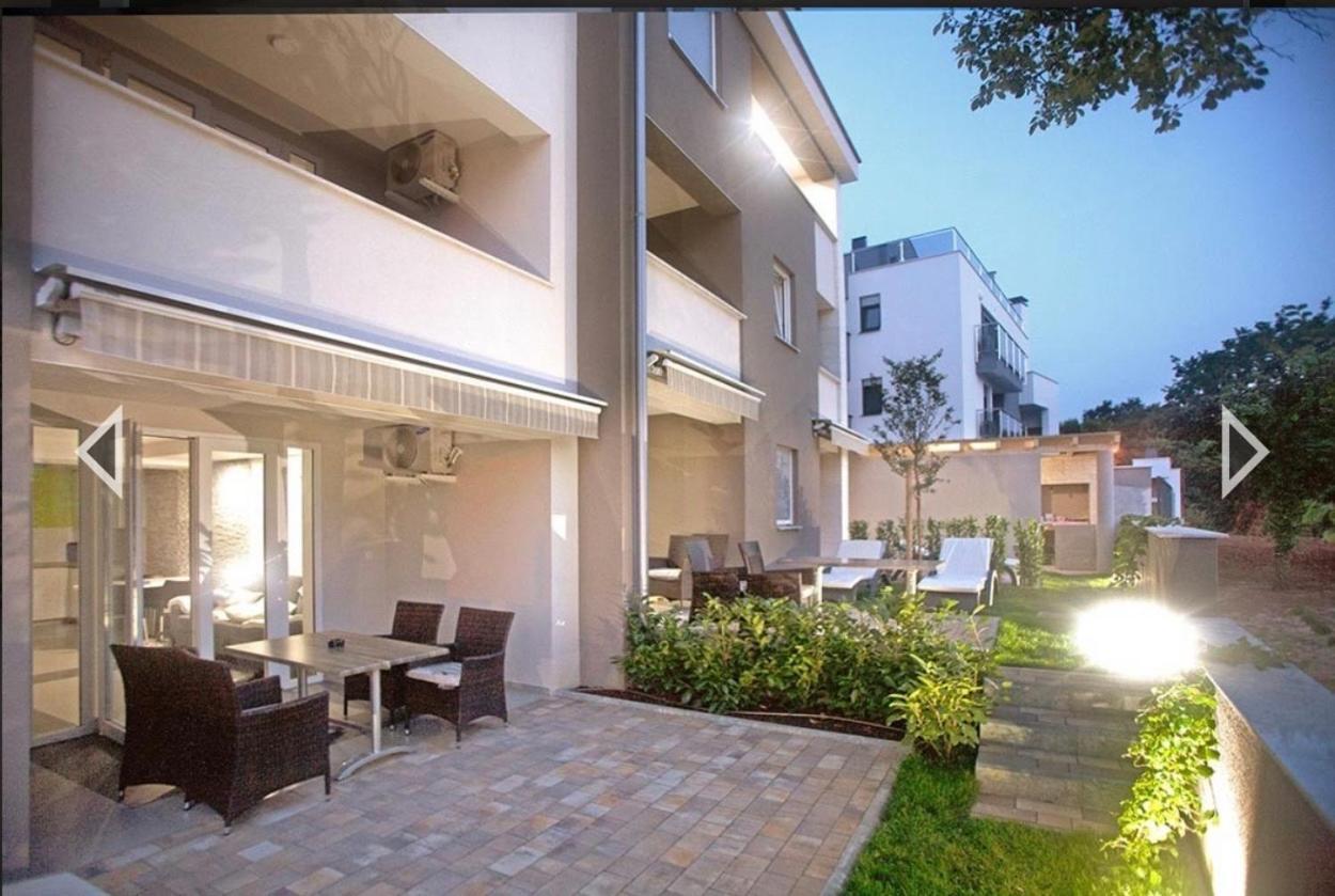 Daska Apartmani Njivice Bagian luar foto