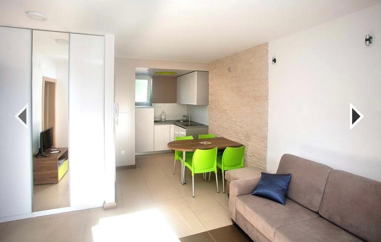 Daska Apartmani Njivice Bagian luar foto
