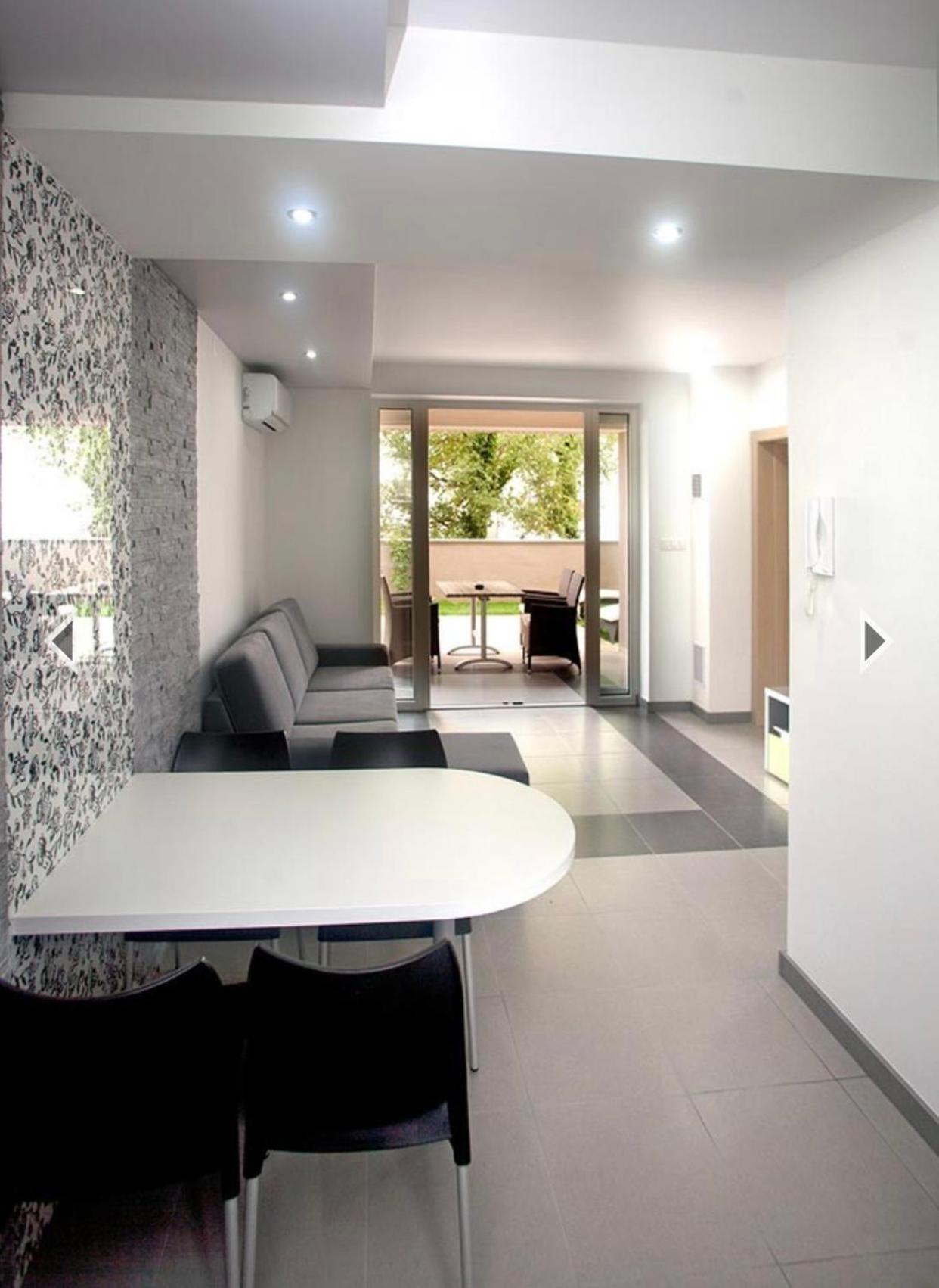 Daska Apartmani Njivice Bagian luar foto